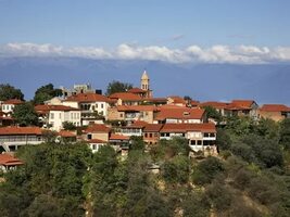 استمتع بزيارة أضخم كهوف جورجيا في دافيد جارج استمتع بزيارة أضخم كهوف جورجيا في دافيد جارج