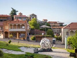 اكتشف جمال الطبيعة في جورجيا الخلابة اكتشف جمال الطبيعة في جورجيا الخلابة