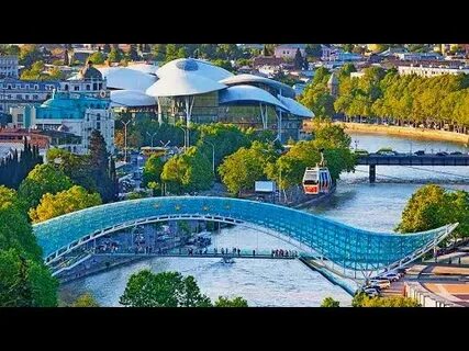 استمتع بجمال الطبيعة في تبليسي، أكبر مدينة في جورجيا استمتع بجمال الطبيعة في تبليسي، أكبر مدينة في جورجيا